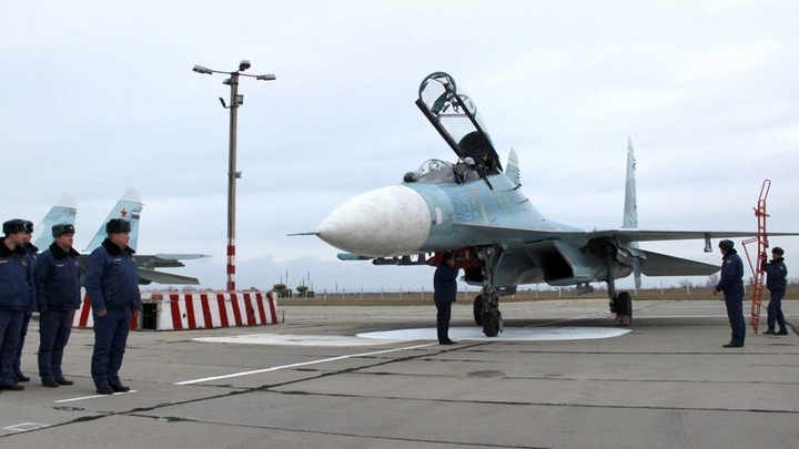 Máy bay Su-27 ở căn cứ không quân Belbek gần Sevastopol. (Ảnh: Sputnik)