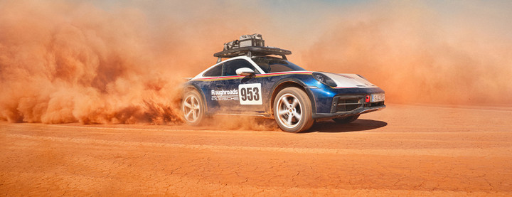 Porsche 911 Dakar là phiên bản đặc biệt được thiết kế phù hợp với những địa hình khắc nghiệt. (Ảnh: Porsche Vietnam)