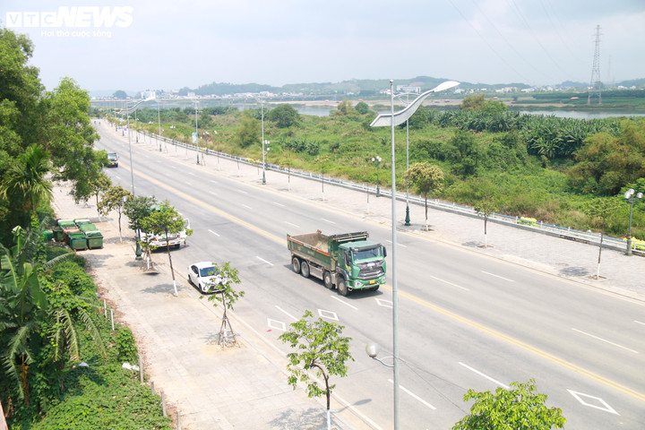 Hàng loạt lãnh đạo, cựu lãnh đạo Quảng Ngãi đã bị bắt vì liên quan đến việc nhận hối lộ của Tập đoàn Phúc Sơn.
