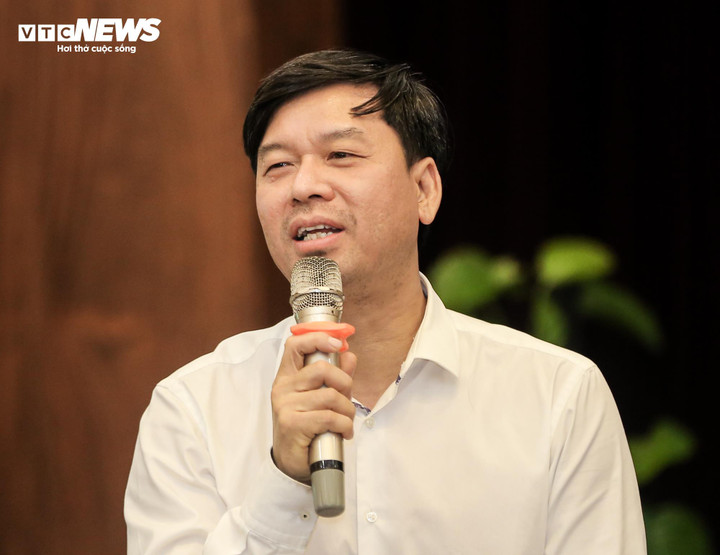 Phó Tổng Giám đốc VOV Ngô Minh Hiển phát biểu tại hội nghị.