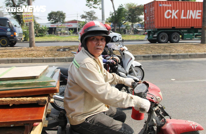 Thời tiết TP.HCM ngày 1/4 có mây, nắng nóng tiếp diễn, trời nhiều mây.