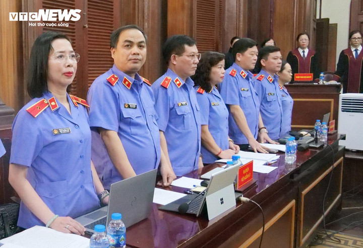 Đại diện VKSND TP.HCM tại phiên toà.