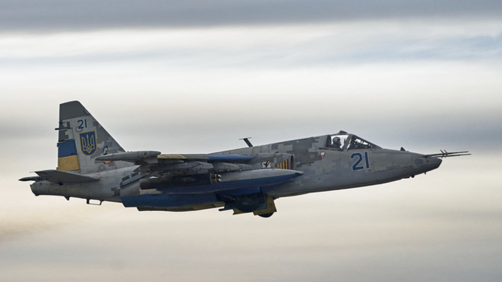 Tiêm kích Su-25 của Ukraine. (Ảnh: RT)