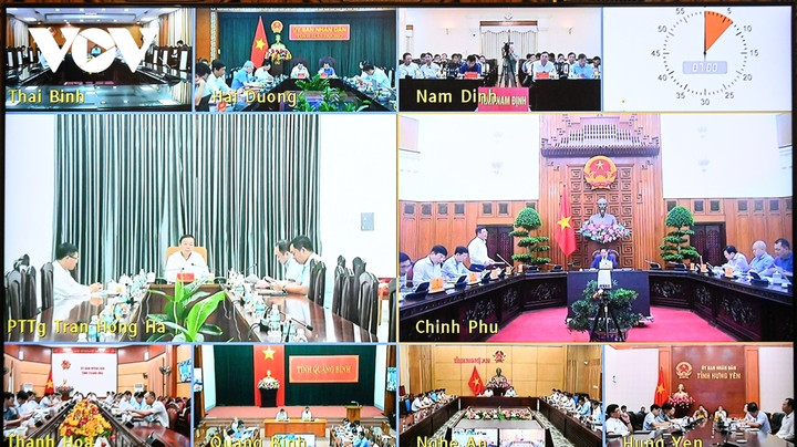 Các điểm cầu tham gia họp.