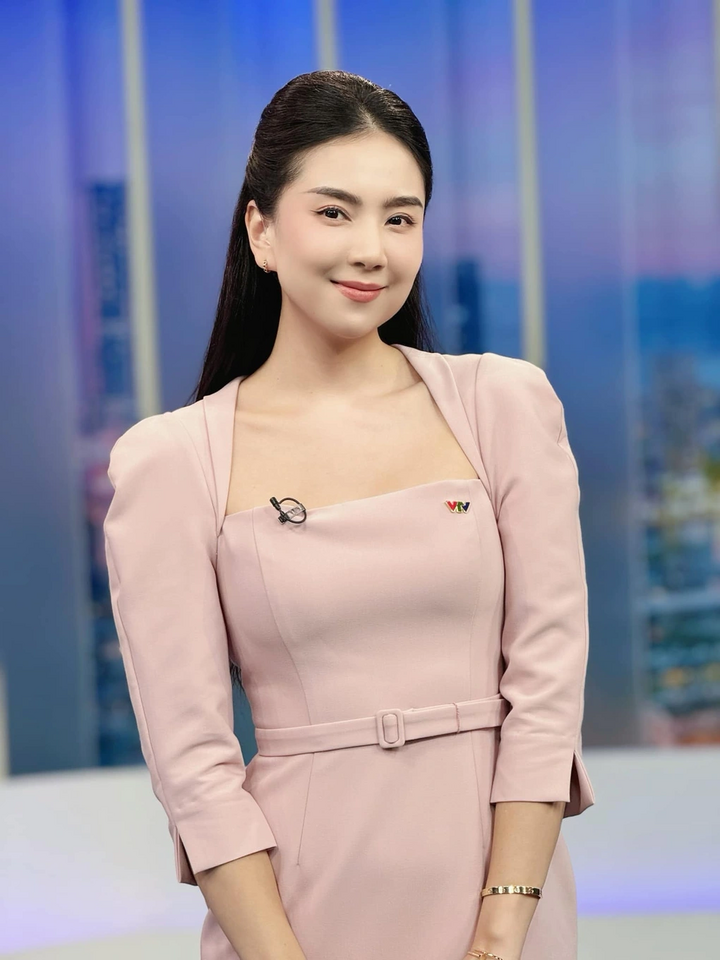 MC Mai Ngọc được mệnh danh "nữ MC đẹp nhất VTV".