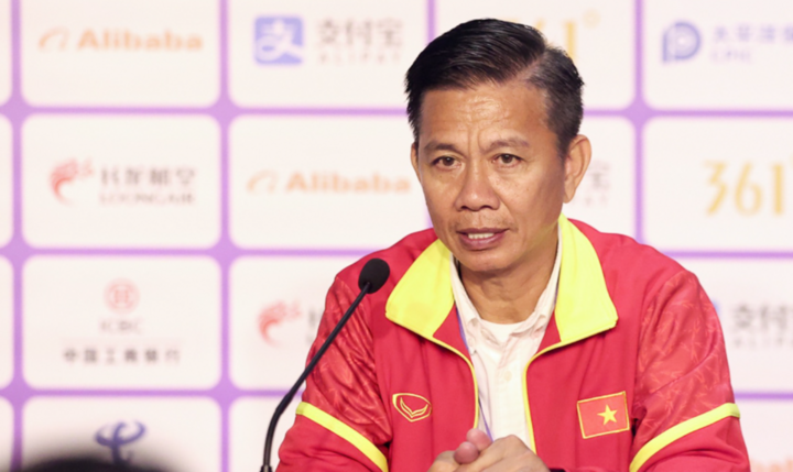 HLV Hoàng Anh Tuấn chưa nghĩ tới cơ hội được dẫn dắt đội tuyển Việt Nam ở thời điểm này.