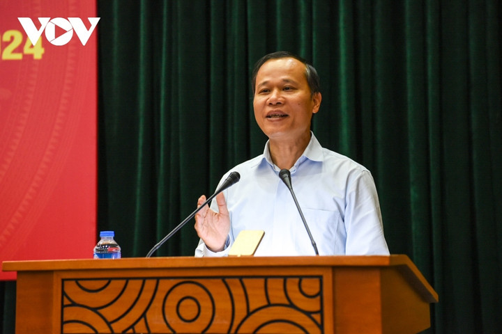 Ông Mai Sơn - Phó Chủ tịch Thường trực UBND tỉnh Bắc Giang đề nghị Sở NNPTNT phối hợp chặt chẽ với UBND huyện Lục Nam giải quyết dứt điểm vụ việc hơn 10ha rừng tự nhiên bị chặt phá.