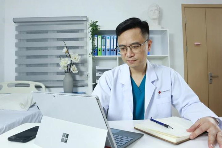 BS Nguyễn Văn Thái: Khát khao mở bệnh viện miễn phí cho người nghèo - 2