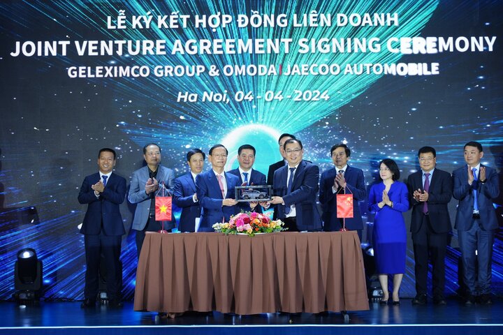 Sự hợp tác giữa OMODA&JAECOO và Tập đoàn GELEXIMCO được kỳ vọng sẽ giúp ngành công nghiệp ô tô Việt Nam đạt được bước nhảy vọt.