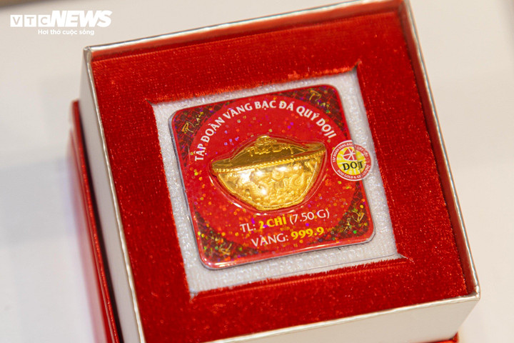 Giá vàng nhẫn mất đỉnh lịch sử. (Ảnh minh họa: Minh Đức).