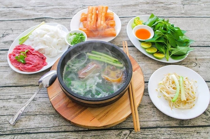 Phở thố đá Việt Nam ở Quận 3. (Ảnh: B.L)