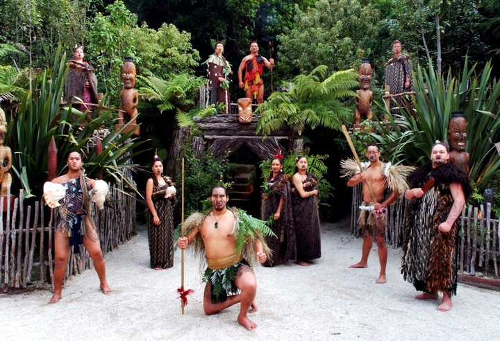 Thổ dân Maori là những người đầu tiên khai phá xứ đảo New Zealand - Ảnh: Rotoruanz