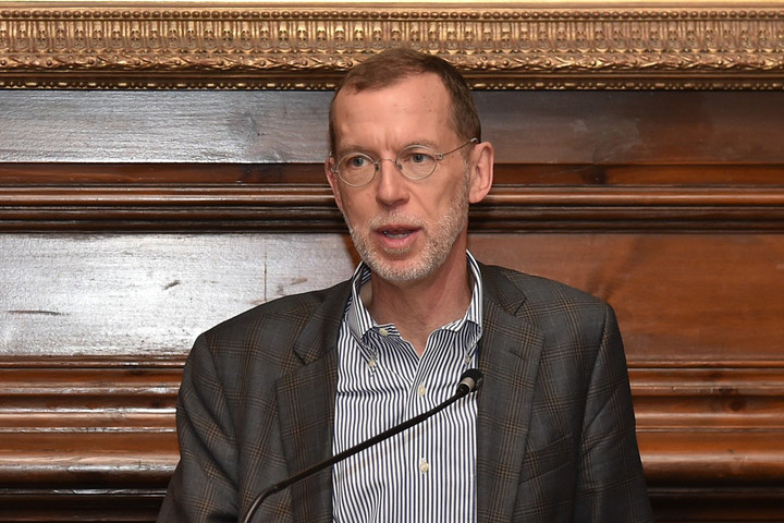 Giáo sư Douglas Elmendorf. (Ảnh: VGP)