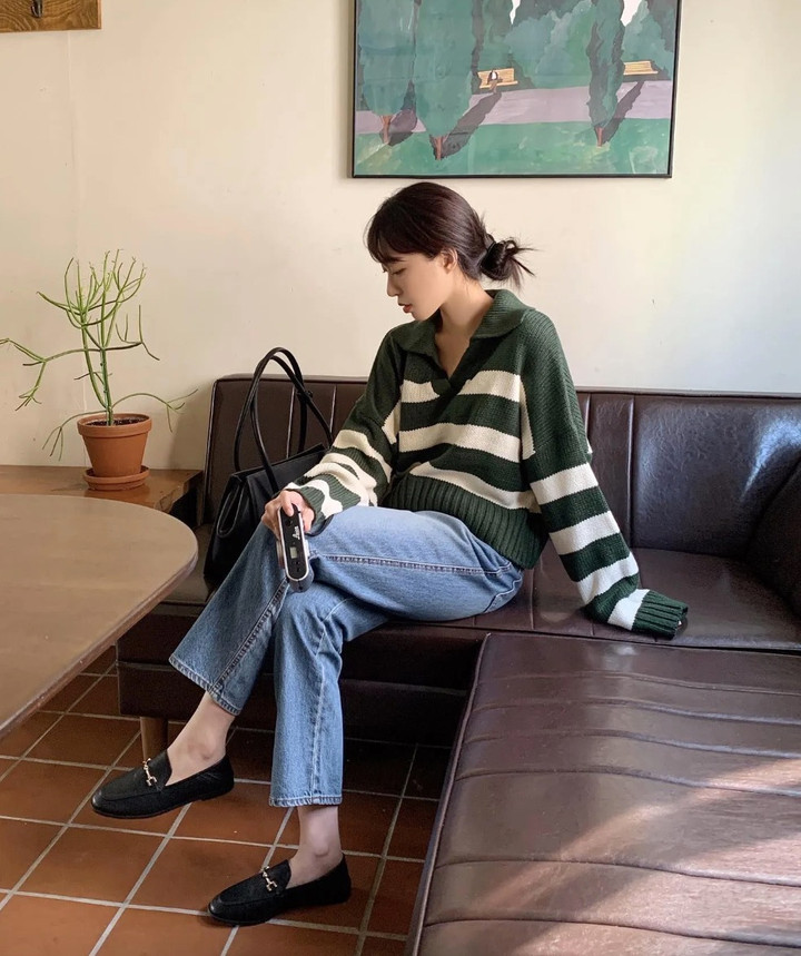 Giày loafer mang cho bạn vẻ đẹp vừa cá tính, vừa thanh lịch.