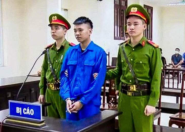 Võ Tiến Mạnh tại phiên xét xử. Ảnh: Đức Anh