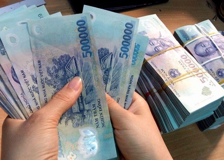 ABBank áp dụng mức lãi suất 9,65%/năm cho kỳ hạn 13 tháng với số tiền gửi tiết kiệm từ 1.500 tỷ đồng trở lên. (Ảnh minh họa)