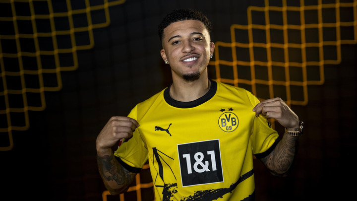 Jadon Sancho tìm lại cảm hứng thi đấu trong màu áo Dortmund.