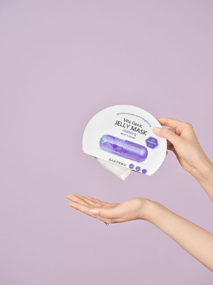 Dòng chữ “PREMIUM QUALITY” thay thế cho “Vitamin Up 50,000ppm”.