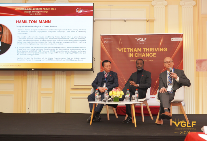 GS Trần Ngọc Anh chia sẻ tại diễn đàn "Người Việt có tầm ảnh hưởng 2024" ở thủ đô Paris, Pháp.