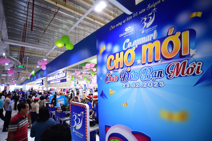 Saigon Co.op liên tiếp khai trương điểm bán mới trên toàn quốc.