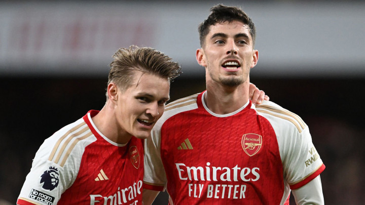 Bộ đôi Odegaard - Havertz có phong độ tốt.