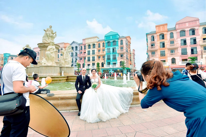 'Thiên đường tình yêu' khiến đôi lứa xiêu lòng ở phía Đông Hà Nội - 2