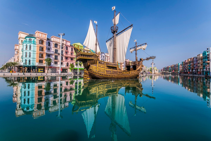 'Thiên đường tình yêu' khiến đôi lứa xiêu lòng ở phía Đông Hà Nội - 6