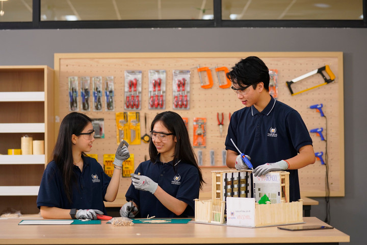 Vinschool là Hệ thống giáo dục có quy mô lớn nhất Việt Nam với 50 cơ sở và hơn 48.000 học sinh.