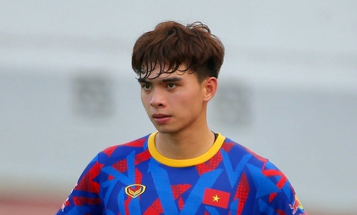 Đoàn Huy Hoàng chia tay U23 Việt Nam.