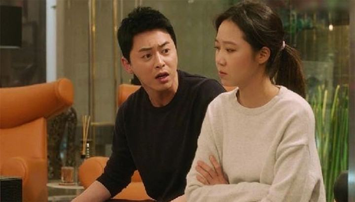 Vợ chồng tôi cãi nhau vì chuyện vợ cho tiền bố mẹ đẻ. (Ảnh minh họa: KT)