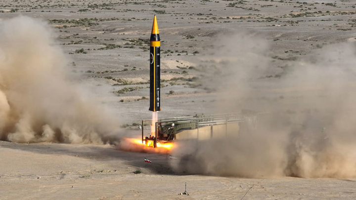 Hé lộ loạt vũ khí tiên tiến được Iran sử dụng để không kích Israel- Ảnh 2.