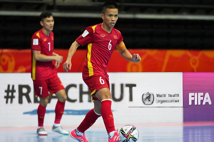 Thủ quân Phạm Đức Hòa muốn cùng đồng đội sở hữu huy chương ở AFC Futsal Asian Cup 2024. (Ảnh: Angel Martinez - FIFA/Getty)