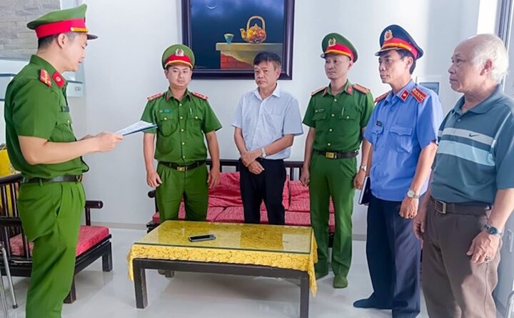 Viện KSND tỉnh Thừa Thiên - Huế phê chuẩn quyết định khởi tố thêm 2 bị can trong vụ án 