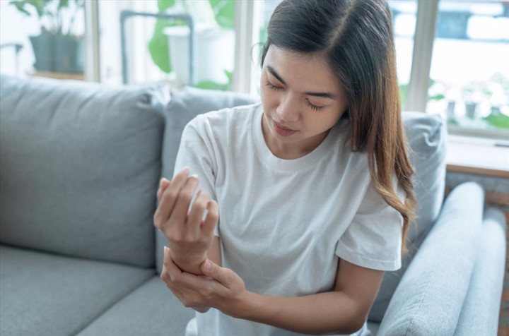 Thực phẩm không nên ăn nhiều khi bị loãng xương.