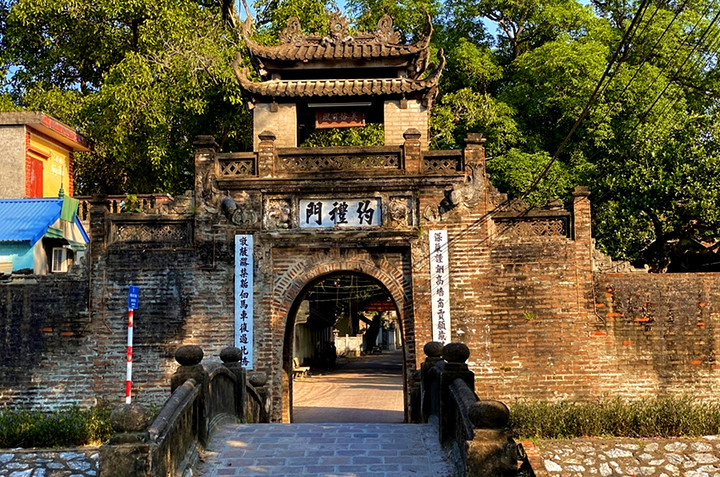 Cổng làng Ước Lễ, xã Tân Ước, huyện Thanh Oai, Hà Nội. (Ảnh: Báo QĐND)