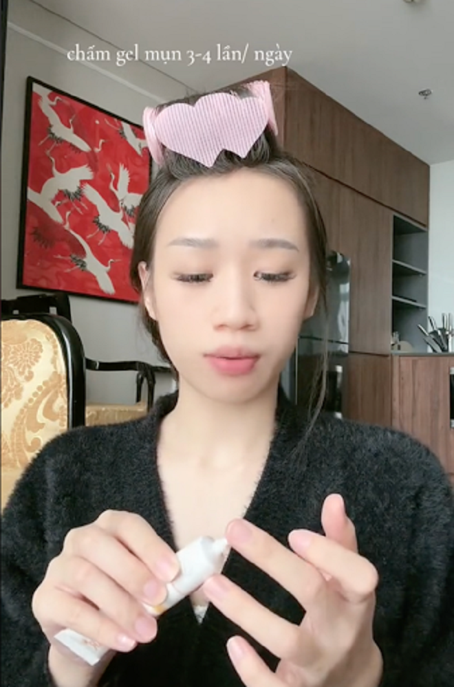 Hoàng Lan Anh (Hot Tiktoker) đã chia sẻ những trải nghiệm ấn tượng với Gel ngừa mụn Decumar Nano THC.