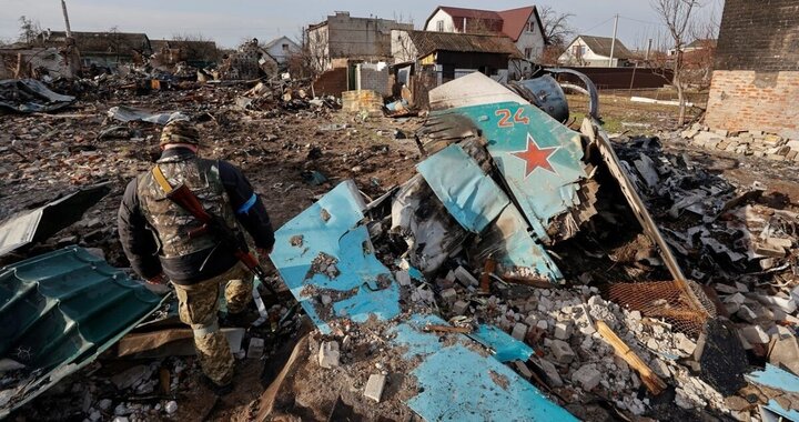 Một chiếc Su-34 Nga bị bắn rơi trên chiến trường Ukraine.