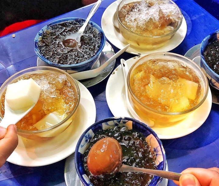 Quán chè Hà Ký là một trong những quán chè rất ngon ở TP.HCM. (Ảnh: B.L)