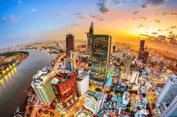 Kinh tế Việt Nam được World Bank dự báo sẽ đạt tăng trưởng 6% vào năm 2025. (Ảnh minh họa: Tạp chí Tài chính)