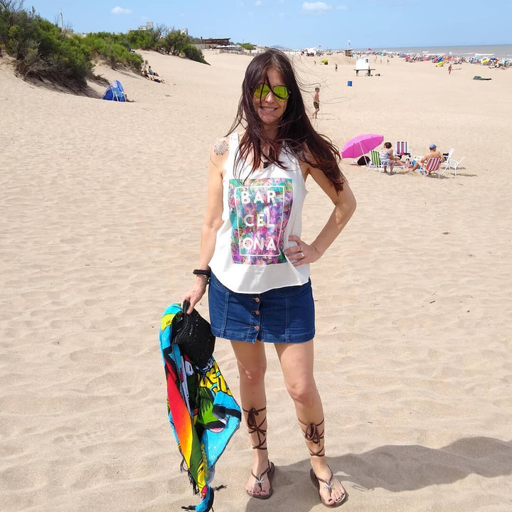 Chia sẻ về sở thích cá nhân, tân Hoa hậu cho biết mình rất yêu thiên nhiên, sự tĩnh lặng. "Tôi thường ngồi thiền định, ngắm biển và lắng nghe tiếng sóng. Tôi cũng hay đi dạo, hoạt động thể chất, ăn thực phẩm lành mạnh và tốt nhất là thực phẩm hữu cơ", bà thổ lộ.