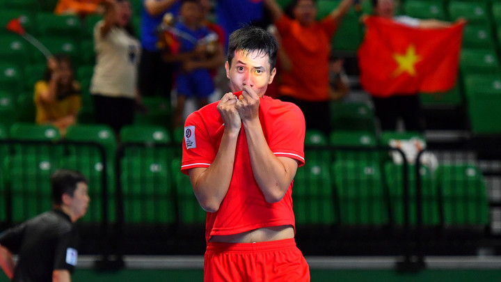 Thịnh Phát ghi bàn mở tỷ số. (Ảnh: AFC)