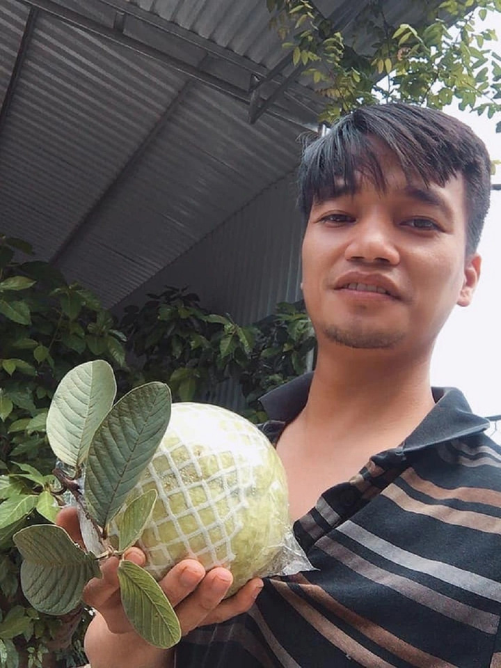 Lệ Rơi cũng mong muốn phát triển thương hiệu ổi quê nhà. (Ảnh: FBNV)