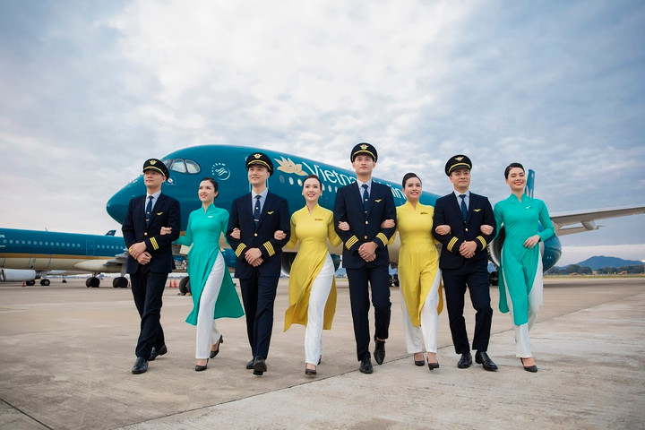 Đoàn Bay 919 là đơn vị nòng cốt của Hãng hàng không Quốc gia Việt Nam - Vietnam Airlines.