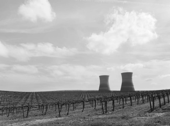 Năng lượng hạt nhân – và mức độ tích cực mà Mỹ và các nước khác nên theo đuổi – cũng là một chủ đề gây chia rẽ giữa các nhà khoa học.