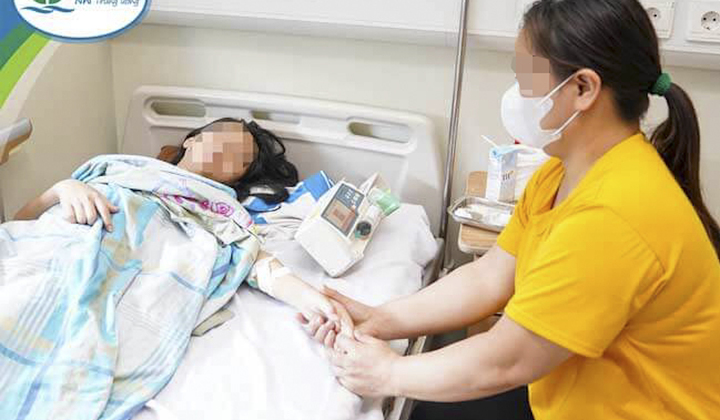 Bệnh nhi may mắn được cứu sống sau 3 ngày hôn mê vì đuối nước.