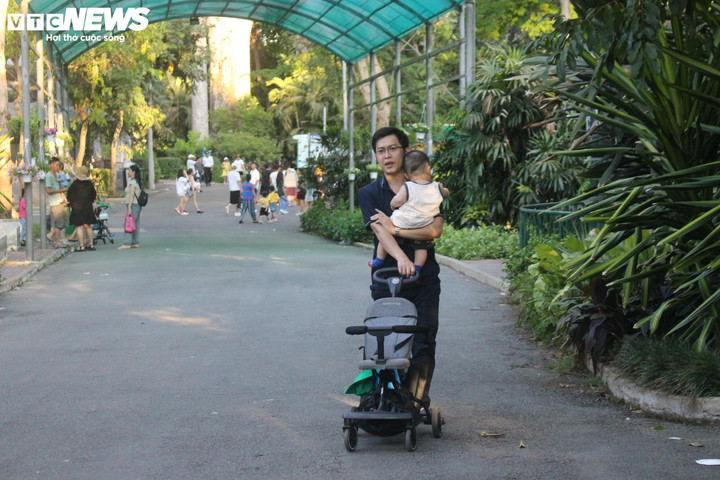 Thảo Cầm Viên là một trong những điểm vui chơi hấp dẫn người dân và du khách mỗi lần đến du lịch TP.HCM.