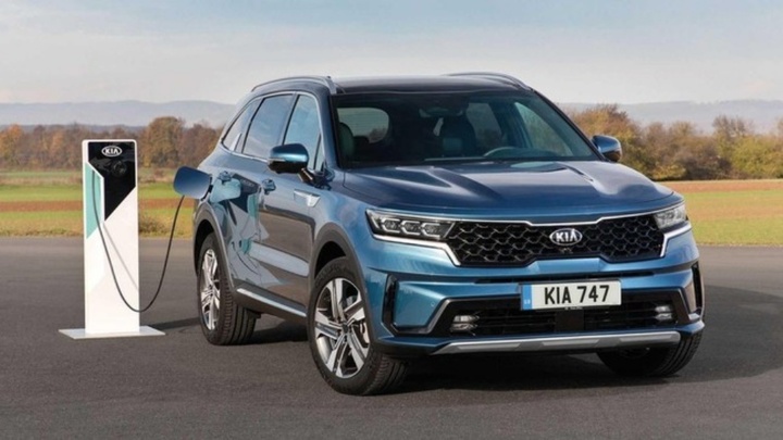Kia Sorento hybrid hiện là mẫu D-SUV dùng động cơ hybrid giá rẻ nhất phân khúc.