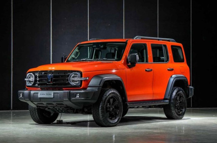 Loạt ô tô gầm cao nhập khẩu sắp cập bến Việt Nam - 4