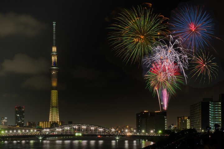 Lễ hội pháo hoa quốc tế sông Sumida (Nhật Bản). (Ảnh: Shutterstock)
