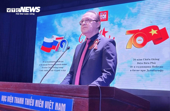 Đại sứ Liên bang Nga tại Việt Nam G.S.Bezdetko.